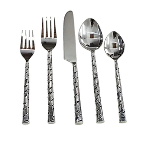 Juego de cubiertos metálicos de lujo para una experiencia gastronómica excepcional, ideal para bodas, eventos, restaurantes y banquetes, elegante y duradero, hecho de acero inoxidable. - Product Image 1