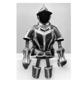 Armadura Medieval Imperial, Disfraz de Guerrero Auténtico Diseñado para Representaciones Históricas, Exhibiciones Teatrales y Uso en Festivales - Product Image 4