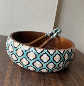 Tazón de madera hecho a mano con patrón geométrico color verde azulado, estilo bohemio, para servir comida, con diseño a juego, estilo rústico. - Product Image 6