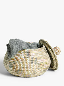Panier de rangement tissé en jacinthe d'eau, fait main, très demandé pour le marché de détail et de gros - Product Image 3