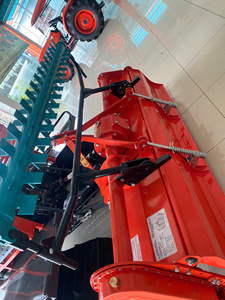 Tractor Agrícola HOGICO de 80HP con Motor Diésel, Transmisión por Engranajes, Orugas de Goma Rojas, con Bulldozer Frontal y Rotador para Labranza en Terrenos Húmedos - Product Image 6