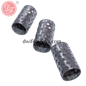 Éléments filtrants de type cartouche perforée en acier inoxydable 304 et 316 épaissi, avec maille à trous ronds et structure tubulaire - Product Image 2