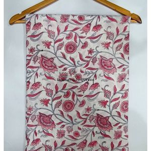 Tela de Algodón Cambray Estampada a Bloques 60x60, Tela de Algodón con Estampado Tradicional Jaipuri - Product Image 2