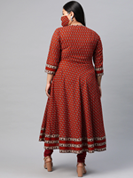 Kurta Anarkali en coton marron à motifs floraux pour femmes grandes tailles, col rond, manches trois quarts, tenue confortable pour tous les jours