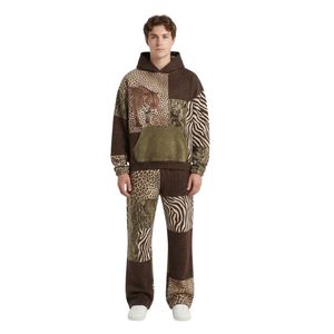 Conjunto de Sudadera con Capucha y Pantalones Deportivos de Forro Polar para Hombre, Diseño Personalizado en Blanco y Negro, Estilo Artístico Urbano, Corte Holgado - Product Image 4