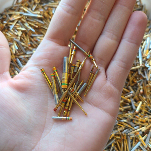<b>Used</b> Gold Recovery Ceramic CPU Scrap for Pentium D Desktop RAM Motherboard Chips Processor Pins Mixed Ceramic - Product Image 6
