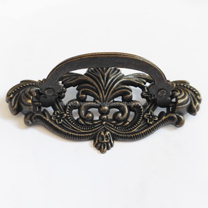 Améliorez vos meubles : Poignées de tirage modernes en acier inoxydable peint, conçues pour une durabilité et des performances quotidiennes, fabriquées avec un style antique. - Product Image 6
