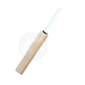 Ropa Deportiva de Nuevo Estilo para Cricket, Cómoda, con su Propio Logotipo, al Mejor Precio, Hecha en Pakistán - Product Image 5