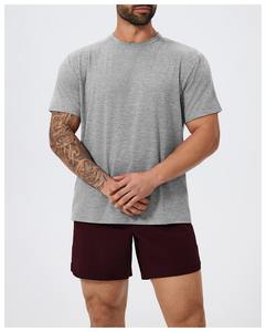 Vêtements de sport personnalisés avec logo pour hommes, respirants, à séchage rapide, manches courtes, hauts de fitness, col rond, t-shirts de sport, t-shirt de gym pour hommes - Product Image 5