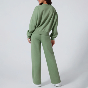 Direct Factory Supplier of Cotton Blend Loungewear Sets Custom Logo Private Label Wholesale Sweat Suits & Trendy <b>Women</b> Tracksuit - Product Image 4