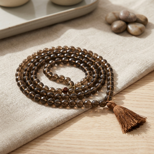 Mala de Cuarzo Ahumado de 8mm, Piedra Preciosa Pulida, Hecha a Mano, para Meditación, Yoga, Espiritualidad, con Diseño de Mascota Japonesa, Forma Redonda, RAIS AGATE Gujarat - Product Image 2