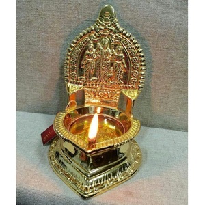 Diya décorative en laiton artisanal de qualité supérieure pour la décoration de la maison, l'éclairage des festivals, Deepak traditionnel, exportateur en gros en Inde - Product Image 6