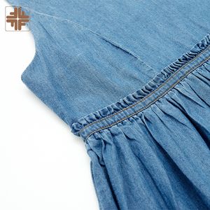 เดรสแขนกุดผ้ายีนส์มีจีบสำหรับเด็กผู้หญิงผ้าคอตตอนสีพื้นหวาน - Product Image 6