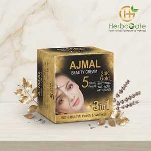 Crema Facial Hidratante con Fórmula Botánica Natural, Aplicación Ligera y Confortable, Producto de Belleza Nutritivo - Product Image 4