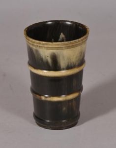 Verre à shot en agate naturelle de qualité export, design antique, fait main, pour bar, idéal comme coupe à boire en corne d'Agate. - Product Image 1