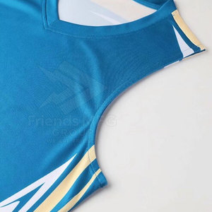 Nouvelle arrivée : Tenue d'entraînement de basketball - Légère, respirante, en polyester écologique, design personnalisé, couleur et logo sur mesure - Product Image 3