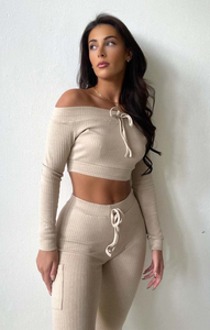 Ensemble 2 pièces côtelé très demandé : Crop Top épaules dénudées et Legging, tenue de détente assortie en maille à manches longues - Product Image 2
