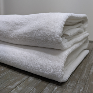 High Demand 100% Cotton Luxury Hotel Towels 630 gsm at best price - tiered pricing and customization available - Product Image 3