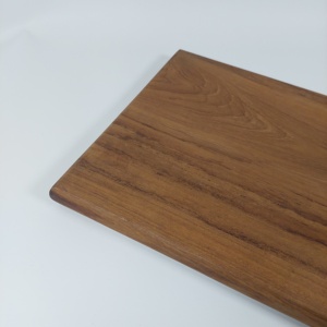 Bloc à découper en bois de teck inspiré du cerf pour outil de cuisine naturel - Product Image 5
