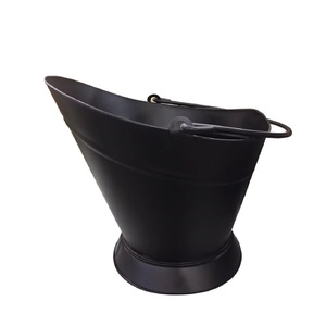 Nuevo en Venta: Cubo para Ceniza de Chimenea de Hierro Galvanizado Negro Vintage, de Lujo y Alta Resistencia, para Leña, con Tamaño, Forma y Color Personalizables - Product Image 3