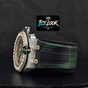 Reloj Cronógrafo de Lujo con Incrustaciones de Diamantes, Cuarzo, Acero Inoxidable, Bisel de Dos Tonos, Esfera con Escala Mixta, Correa de Camuflaje, Caja de 10 mm para Hombre - Product Image 3