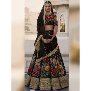 Magnifique designer de vêtements de fête de couleur noire brodé Lehenga Choli - Product Image 1