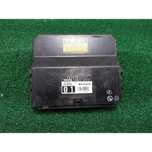ES a utilisé des ECU et des modules informatiques 8954033301 - Product Image 1