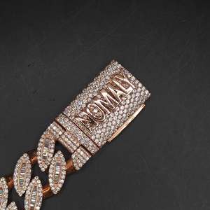 สร้อยคอเงินแท้ 925 ชุบทองคำสีกุหลาบ แบบ Cuban Link ประดับเพชร VVS Moissanite ทรงบาแกตต์ สไตล์ฮิปฮอป สำหรับงานปาร์ตี้ พร้อมใบรับรอง - Product Image 5