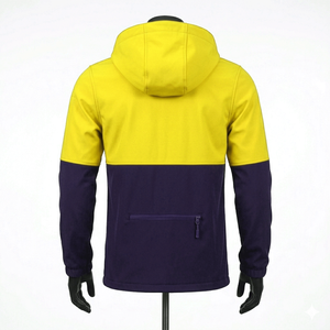 High Quality Wholesale Men's Lightweight Softshell <b>Jacket</b> Windbreaker Waterproof Warm <b>Fleece</b> <b>Lined</b> Soft Shell for Outdoor Hiking - Product Image 2