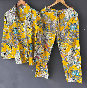 Conjunto de Pijama de Algodón Estampado a la Moda para Mujer, Tela Suave y Cómoda, Dos Piezas, Ropa de Dormir, Ropa de Casa - Product Image 4