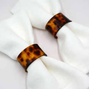 Juego de 4 Anillos para Servilletas de Resina Hechos a Mano, Ecológicos y Duraderos, Accesorios de Comedor para Fiestas, Estilo Rústico Moderno - Product Image 1