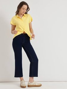 Chemise pour femme à épaules tombantes, coupe décontractée, col polo, motif uni, tissu léger en rayonne pour un style décontracté - Product Image 3