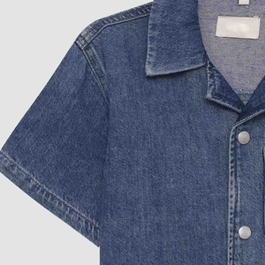 T-shirt décontracté en jean pour garçons avec col rabattu et fermeture boutonnée pour acheteurs en gros – Vêtement d'extérieur tendance avec logo 2026 - Product Image 3