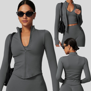 Conjuntos Deportivos Casuales de Verano de 2 Piezas Personalizados para Mujer, Ropa Deportiva Transpirable de Secado Rápido, Top Corto de Cintura Alta y Pantalones Cortos - Product Image 2