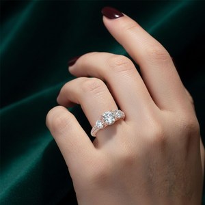 Moissanite 1CT Round Cut Three Stone Diamond <b>Ring</b> For Women's Gold Plated original <b>925</b> <b>Silver</b> Wedding Party Jewelry For Bridle - Product Image 2
