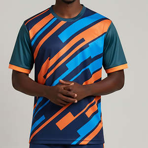 Camiseta de Fútbol Clásica Personalizada con Logotipo del Equipo, Nombre y Número del Jugador, 100% Poliéster Transpirable, Cuello en V, Manga Corta para Hombre - Product Image 6