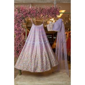 ชุดราตรีออกแบบเลื่อมและด้ายทำงาน lehenga choli สำหรับงานปาร์ตี้ - Product Image 2