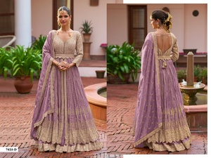 Conjunto de Lehenga Morado Bordado, Vestido Tradicional Indio con Dupatta, Estilo Banarasi sin Mangas, Traje de Boda - Product Image 3