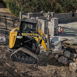 Máxima Eficiencia: El Minicargador ASV RT50 Ofrece Excelente Control de Potencia, Estabilidad y Durabilidad a Largo Plazo para Operaciones Difíciles - Product Image 1