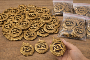 Épinglette en métal faite à la main de haute qualité, badge de mode personnalisé, épingles en métal légères, épinglette décorative avec logo, vente en gros promotionnelle - Product Image 6