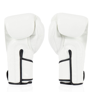 Guantes de Boxeo Profesionales Fairtex Pro de Último Modelo, de Cuero, con Correa Ajustable, Ligeros, para Entrenamiento y Sparring, Color Blanco - Product Image 2