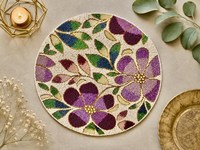 Set de table floral perlé de luxe fait main |   Tapis de table rose et violet personnalisable et écologique |   Décoration d'intérieur bohème avec perles |   Salle à manger