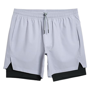 Shorts de football respirants personnalisables, shorts de sport à séchage rapide pour l'entraînement et la remise en forme - Product Image 1