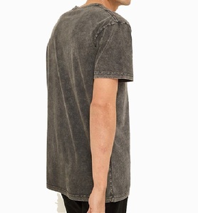 เสื้อยืดแฟชั่นผู้ชายทรงโอเวอร์ไซส์ ผ้าไม่ยับ สไตล์วินเทจ เนื้อผ้านุ่ม 100% ผ้าฝ้าย สำหรับใส่ลำลองกลางแจ้ง มีจำหน่ายจำนวนมาก - Product Image 1