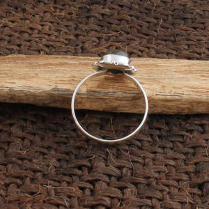 Bague en labradorite naturelle, argent sterling 925, pierre précieuse bleue effet feu, style vintage classique, artisanale, argent oxydé, pour femme, idéale pour les fêtes - Product Image 6