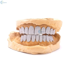 Grillz entièrement sertis de diamants VVS de laboratoire, en or blanc massif 14K, pour 10 dents supérieures et 10 dents inférieures, bijoux effet diamant - Product Image 3