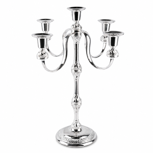 Candelabro de metal dorado de alta calidad para centros de mesa de hotel, decoración romántica para el hogar, suministro al por mayor. - Product Image 2