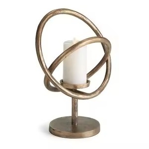Support à bougie en métal design, élégant, pour table, pièce d'appoint intérieure pour la maison - Product Image 1