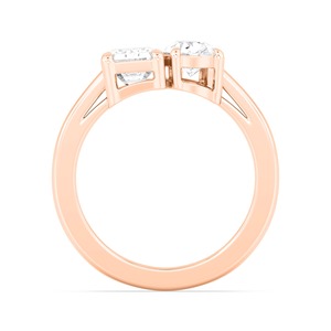 Exquisito Anillo de Compromiso de Oro Rosa de 10K con 2.12 CTW de Diamantes Cultivados en Laboratorio con Corte Esmeralda y Pera - Product Image 2