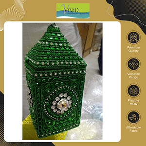 Sac à main de soirée élégant en métal perlé de qualité supérieure, origine Inde, capacité 1-1,9 L, doublure en soie, bandoulière légère et stylée - Product Image 2